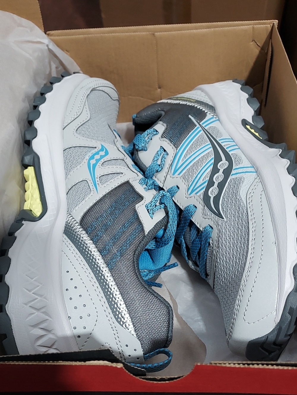 Saucony Women's Gray and Blue Trail Sneakers